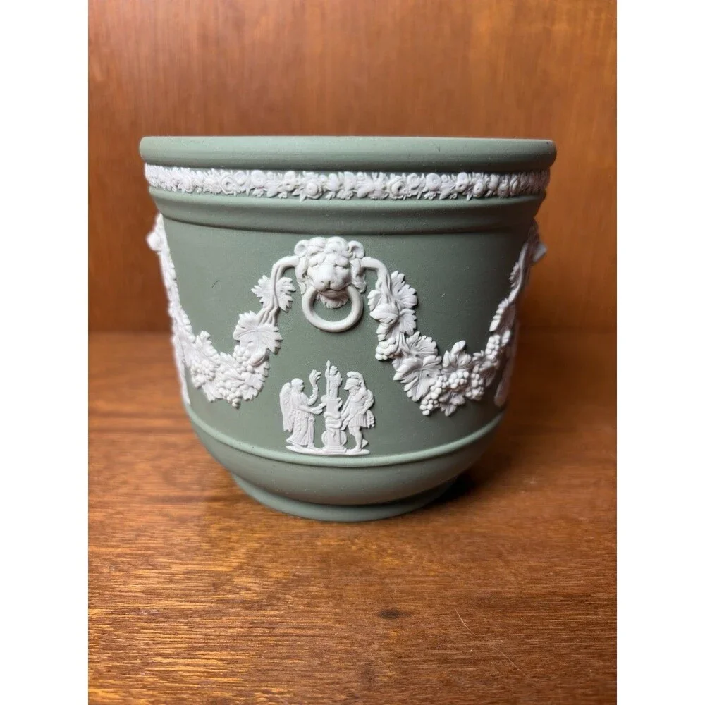 1960s Vintage Wedgewood England Green Jasperware Jardiniere Cachepot 5 Inch